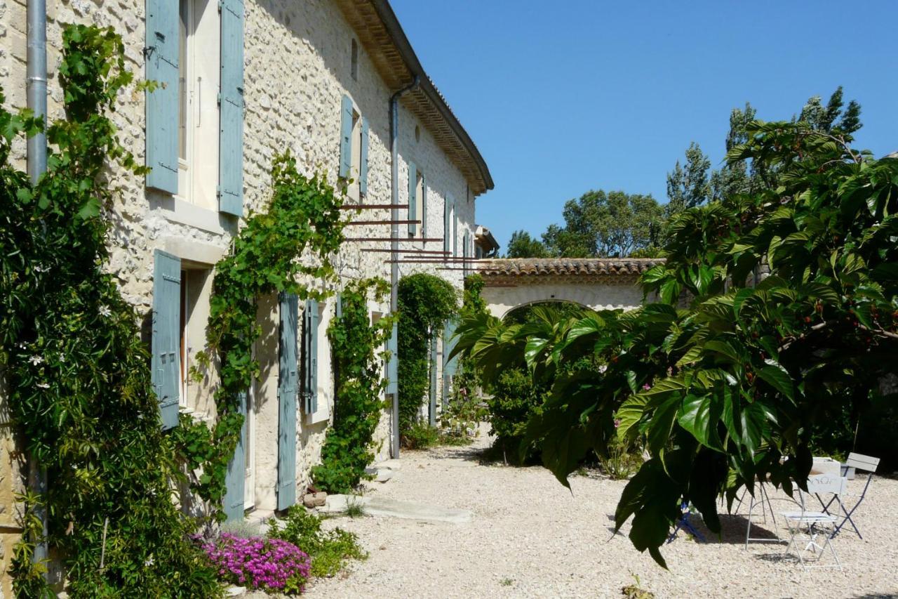 Clos Des 3 Ruisseaux Taulignan Exterior photo